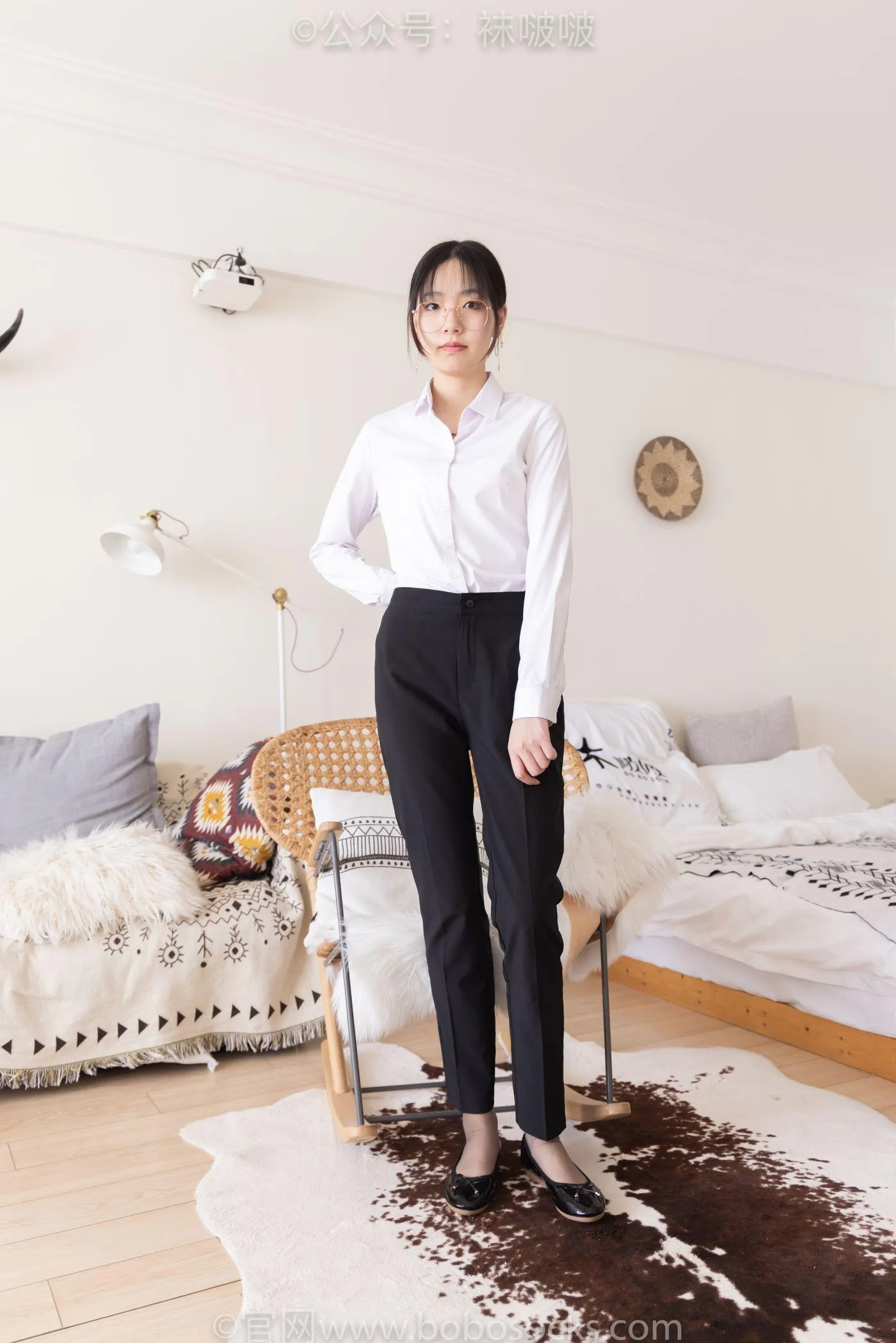 [BoBoSocks袜啵啵]NO.085 小甜豆-平底鞋、短灰丝、短肉丝 [140P]插图2